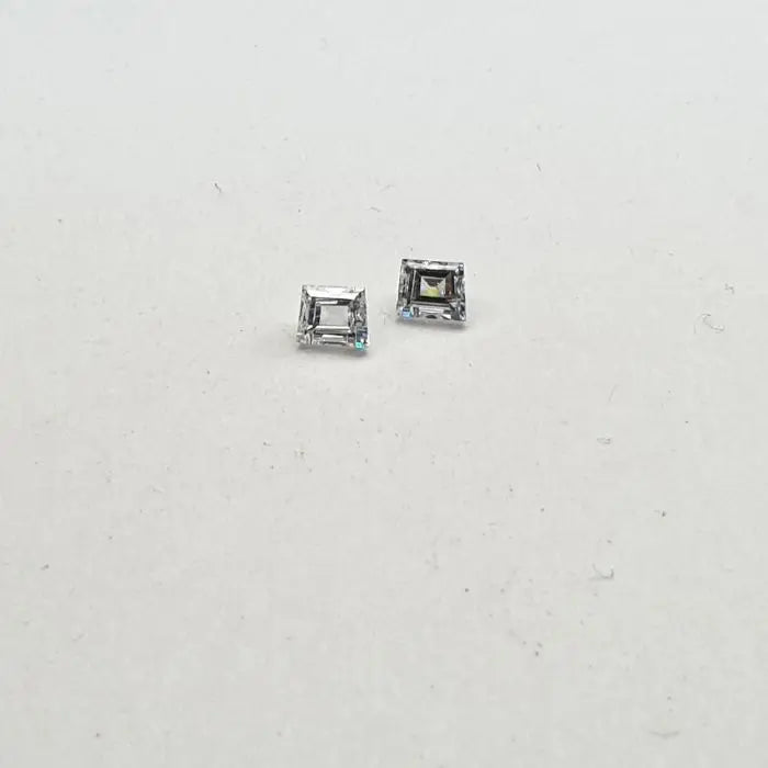 CVD Diamond White VS Purity Polished Loose Synthetic Fancy Cut Trapezoid Shape Diamond 0.50-0.59 Carat for IGI Certified Diamond