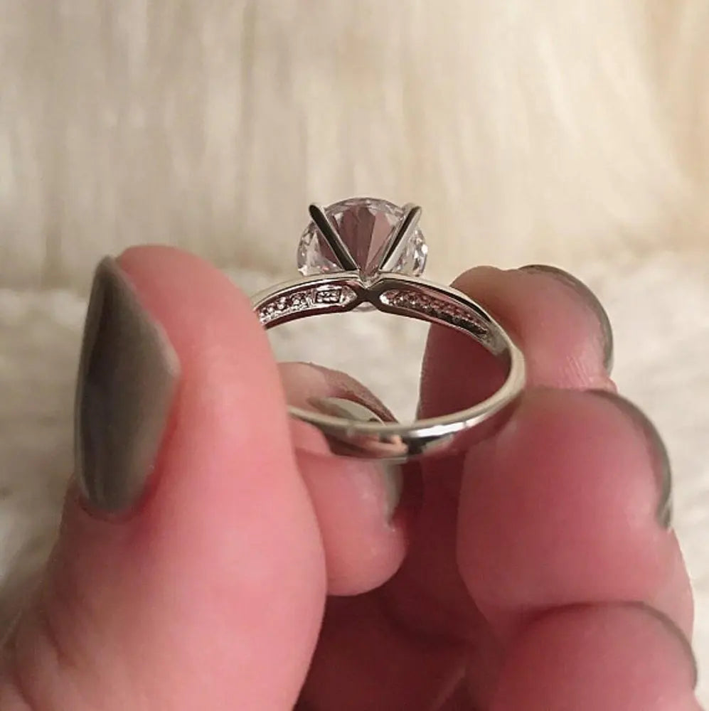 Round Brilliant Cut Moissanite Engagement Ring Gold ,moissanite Solitaire Ring 2.00 Carat White Engagement Bands or Rings in 14k