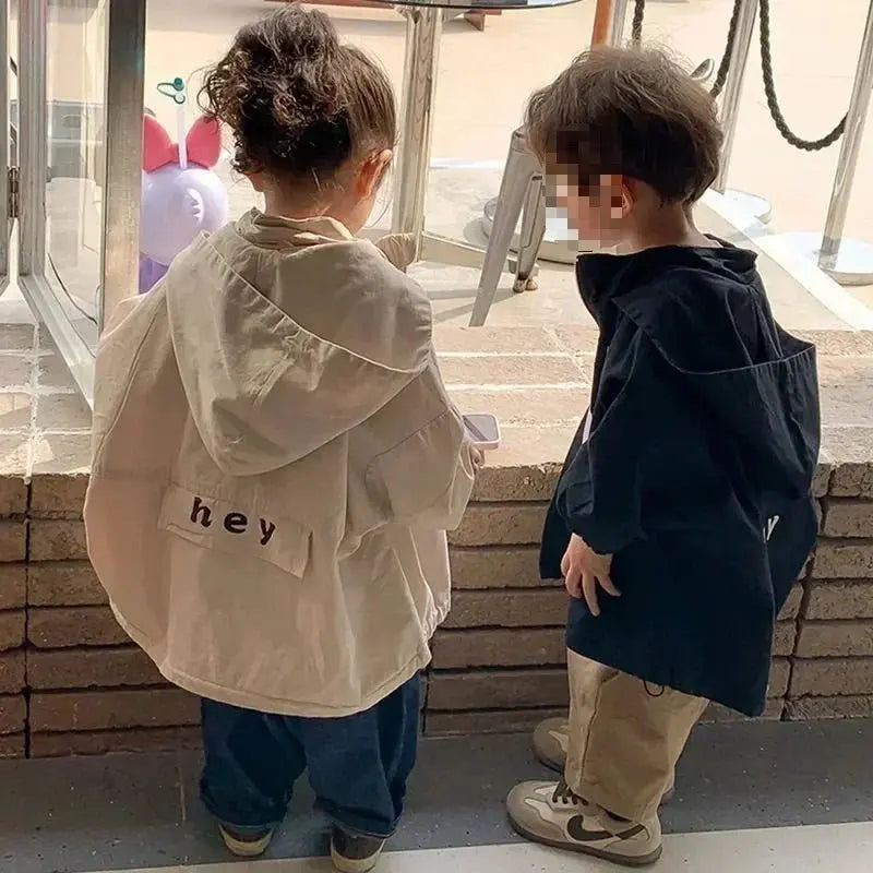 High - quality Children's Letter Hooded Windbreaker for Boys and Girls Handsome Coat for Spring Autumn Wear - Beauty