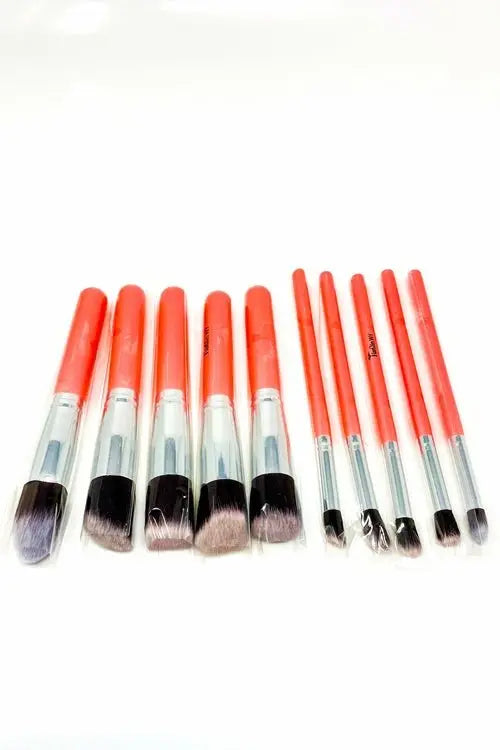 Makeup - Everything Beat 8 - 10 Piece Makeup Brush Set - Beauty