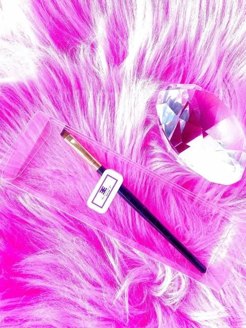 Makeup - Everything Beat Brush - Angled Brow Brush - Beauty