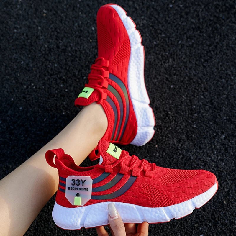 Spring New Wear Resistant Running Shoes Fashionable Trendy Elevated Flat Shoes Comfortable Soft Sports Shoes with Hollow Design - Beauty