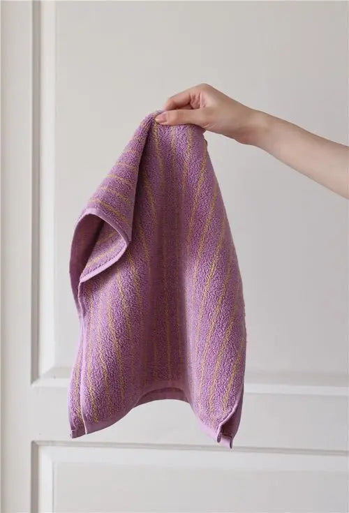 Ultra Soft Absorbent Retro Stripe Bath Towel - 100% Organic Cotton - Beauty