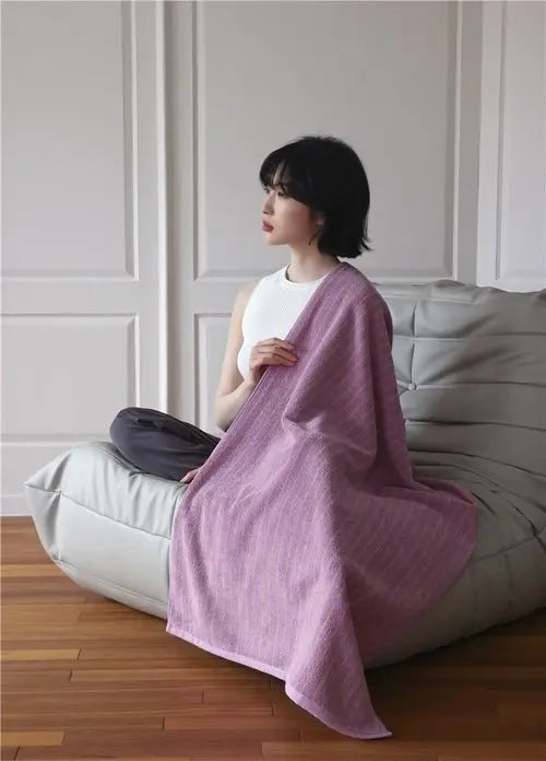 Ultra Soft Absorbent Retro Stripe Bath Towel - 100% Organic Cotton - Beauty